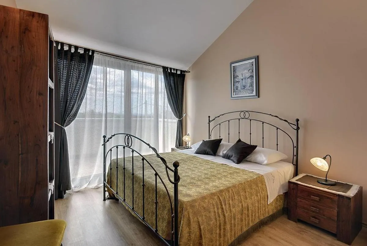 Ferienhaus Villa Dea Svetvinčenat Kroatien