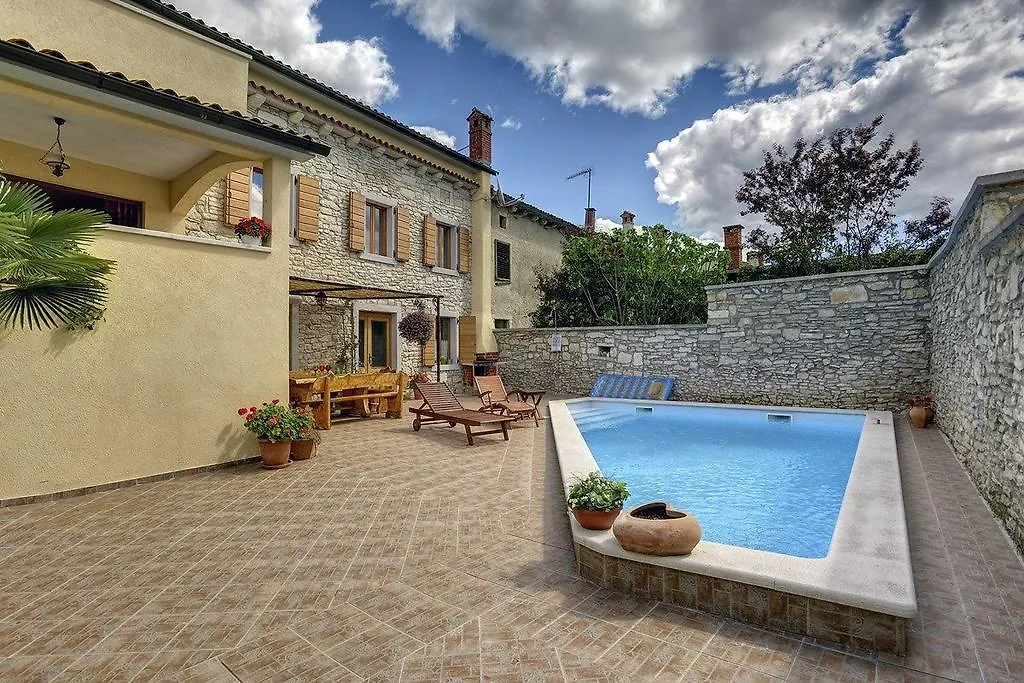 Villa Dea Svetvincenat Holiday home